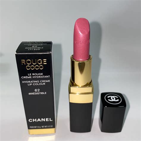 lipstick chanel rouge coco